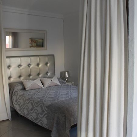 Apartamento Frente Al Mar Торрокс Екстер'єр фото