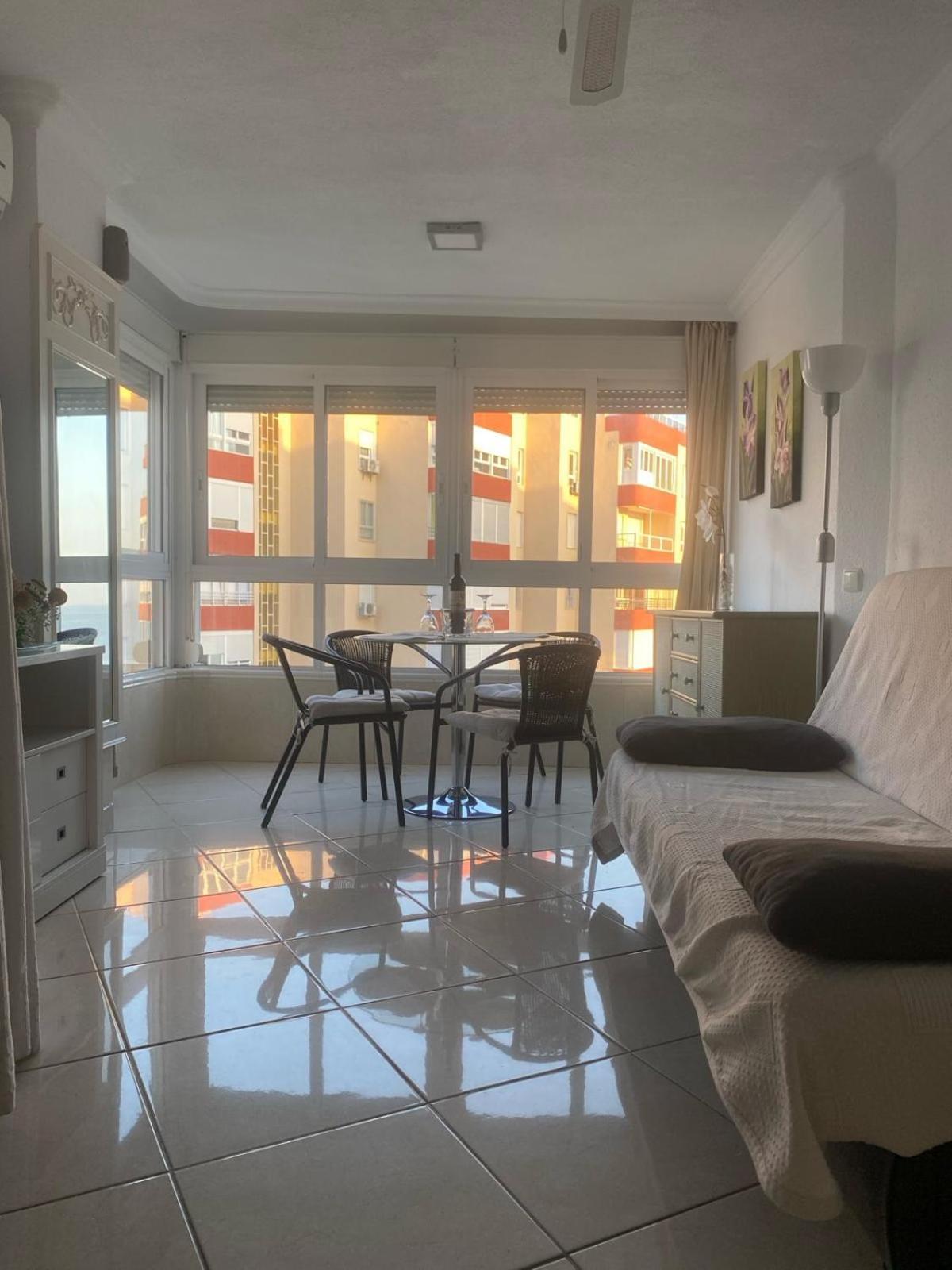 Apartamento Frente Al Mar Торрокс Екстер'єр фото